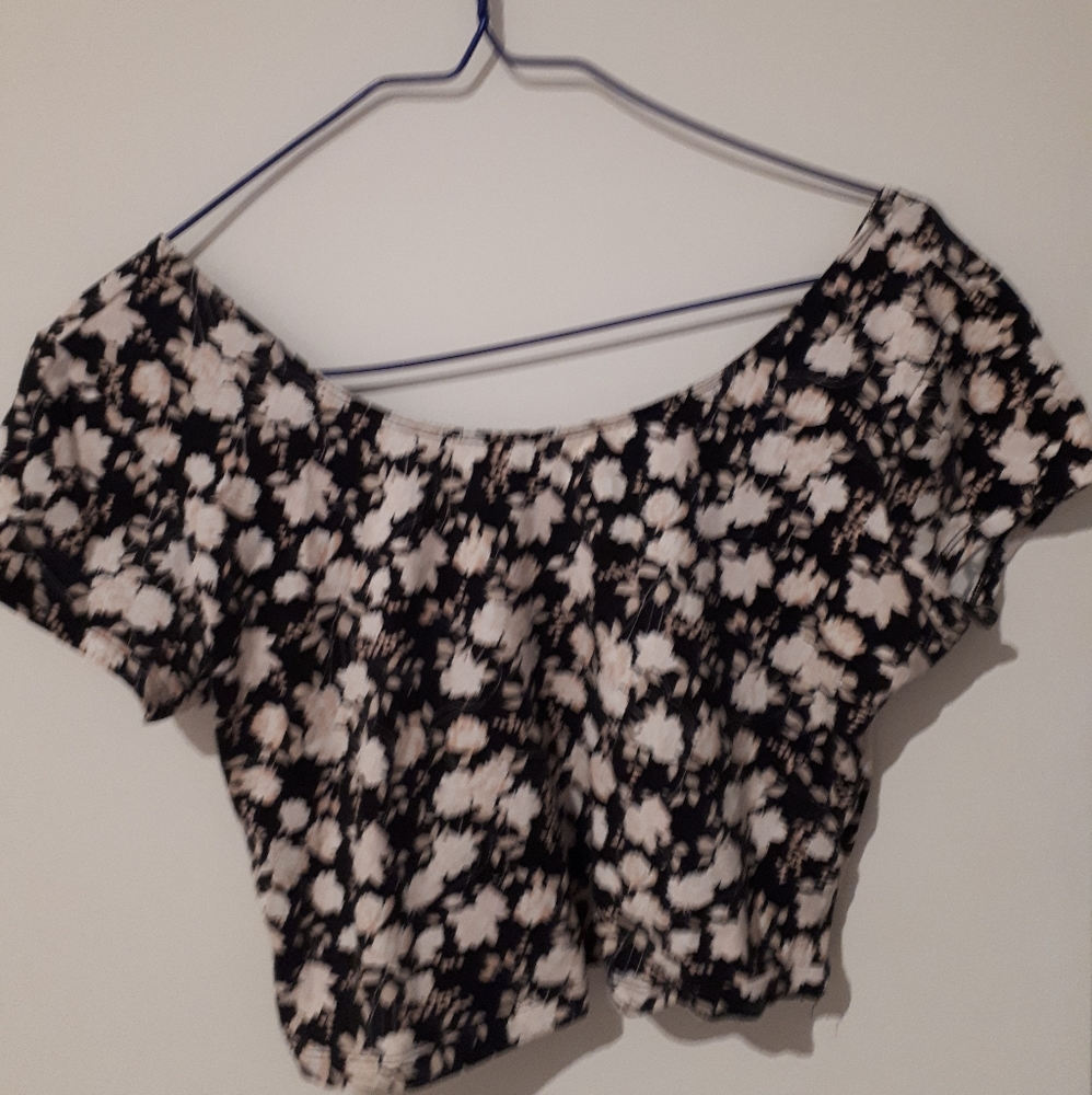 Crop top fleuri